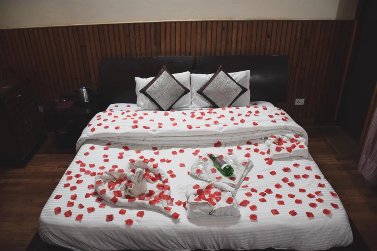 The Canadian Woods Resort Nainital Dış mekan fotoğraf