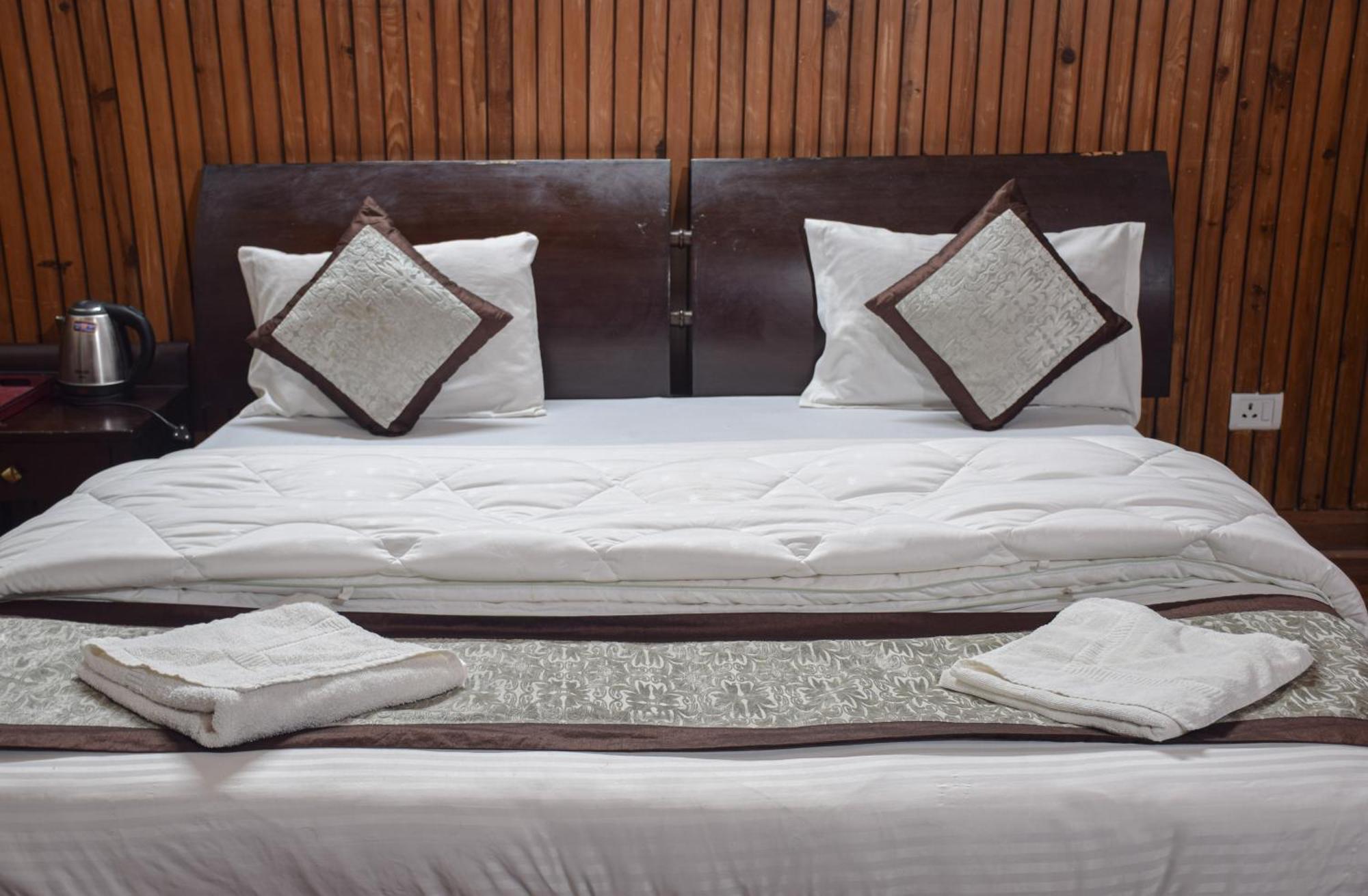 The Canadian Woods Resort Nainital Dış mekan fotoğraf