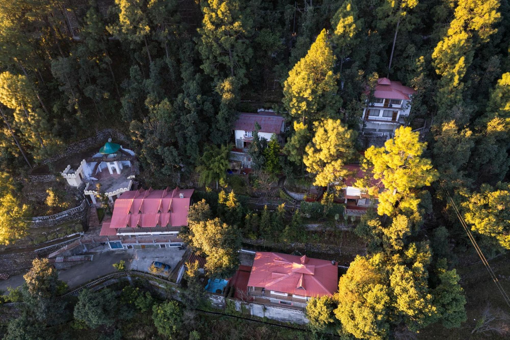 The Canadian Woods Resort Nainital Dış mekan fotoğraf