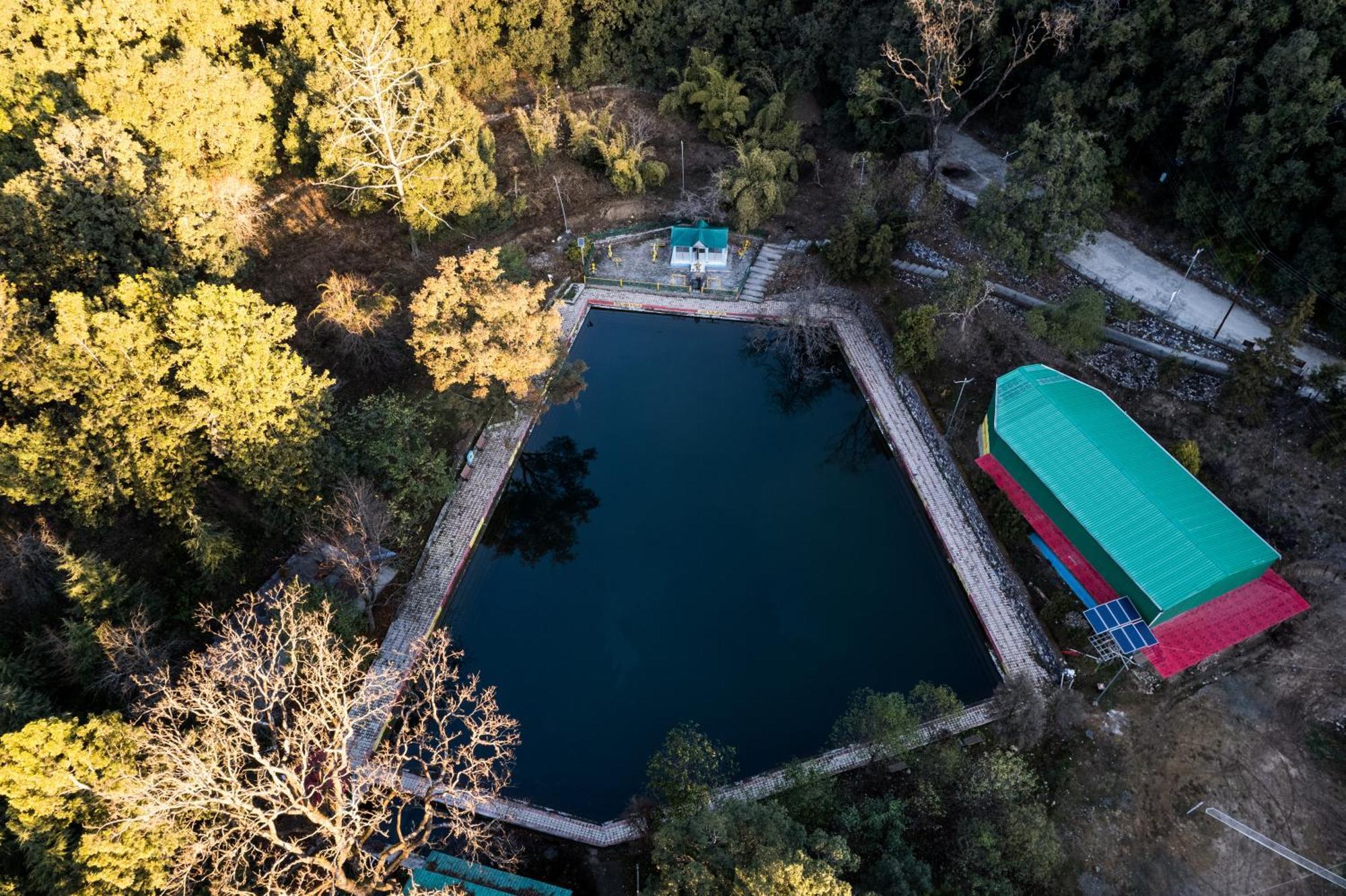The Canadian Woods Resort Nainital Dış mekan fotoğraf